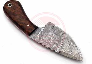 Cuchillo de caza hecho a mano de acero inoxidable de Damasco | Cuchillo de desollado profesional con estuche de cuero - Product Image 2