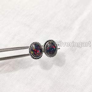 Boucles d'oreilles à clous pour femmes, pierre précieuse opale noire naturelle, bijoux faits à la main pour Noël, mariage, anniversaire, boucles d'oreilles à clous en argent sterling 925 - Product Image 1