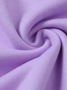 Chándal personalizable de algodón y poliéster para hombre. Este chándal ofrece la combinación ideal de suavidad. - Product Image 3