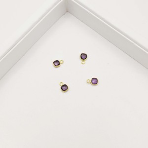 Boucles d'oreilles plaquées or faites à la main minuscule coussin améthyste à facettes pendentif en pierre précieuse violette pour la fabrication de bijoux de mode pour enfants - Product Image 5