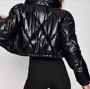 Veste matelassée en nylon imperméable pour femmes, réversible, pour temps froid, avec design personnalisable - Product Image 2