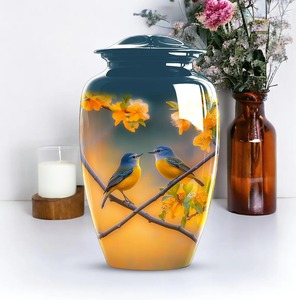 Elegante Urna Funeraria Floral Hecha a Mano, Urna Conmemorativa con Flores para Funerales, Cementerios y Recuerdos, Disponible para la Venta - Product Image 2