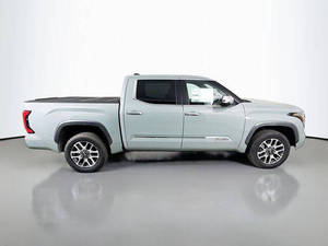 Nueva Toyota Tundra Edición 1794 Estándar 2025 - Product Image 2