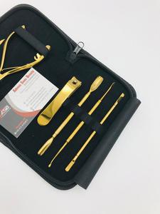 Kits de Manucure et Pédicure Professionnels avec Logo Personnalisé en Acier Inoxydable Durable Plaqué Or Comprenant Poussoir et Coupe-Ongles - Product Image 4