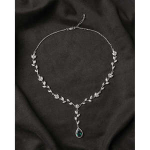Collier Clara en argent sterling 925, motif feuille verte, perle d'eau douce, zircon, plaqué rhodium, serti clos, Christian Christian, pour cadeau - Product Image 2