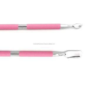 Pousse-cuticules professionnel réutilisable double face rose et argenté en acier inoxydable avec poignée antidérapante pour le nettoyage des ongles - Product Image 3