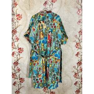 Robe Kimono en Coton Style Frida Kahlo, Peignoir Décontracté Taille Unique, Tissu Doux et Respirant avec Fermeture à Cordon pour la Maison - Product Image 5