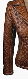 Veste à capuche unisexe en cuir véritable et toile avec doublure en fausse fourrure en coton, respirante, coupe-vent, design vintage élégant pour l'hiver - Product Image 3