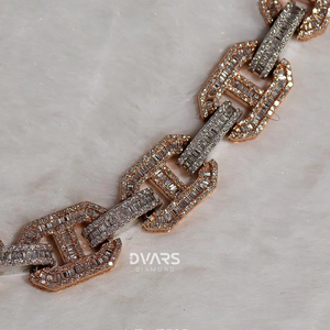 Cadena Cubana de Alta Calidad con Incrustaciones de Diamantes de Laboratorio de Dos Tonos, Estilo Baguette, 18 mm, Joyería Unisex, Chapada en Oro de 14K - Product Image 3