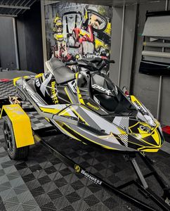 Jet Ski 2026 Ultra 310LX 141' Eléctrico/AC Supercargado 4 Cilindros 300HP Ligero con 3 Años de Garantía - Product Image 4
