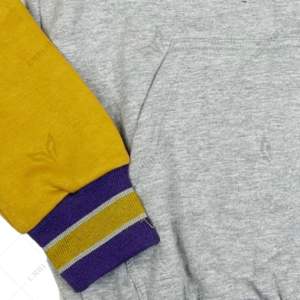 Personnalisé Omega Gris Violet Chenille Ras Du Cou Grec Sweat Avec Poches Cangro Coton Polaire Violet et Vieux Or manches - Product Image 5