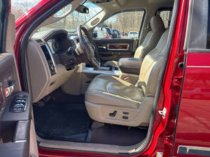 Auto Usado de Calidad a Precio Accesible, Dodge Ram 2010, Volante a la Izquierda - Product Image 2