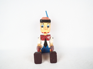 Figuras de Madera de Personajes de TV y Cine Budivis al por Mayor, Decoración para el Hogar, Juguete de Madera de Bali Pintado a Mano - Product Image 2