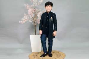 Sherwani Étnico Premium para Niños, de Seda, Tradicional Pakistaní e Indio, para Bodas y Fiestas, Sin Arrugas - Product Image 6