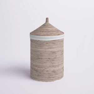 Rattan <b>basket</b> <b>with</b> conical <b>lid</b> Handmade Storage <b>Basket</b> Wholesale eco-friendly Made in Viet Nam - Product Image 4