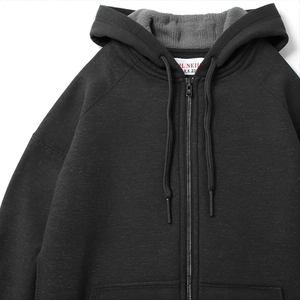 Veste à capuche zippée en polyester/nylon, sweat-shirt polaire confortable avec fermeture éclair, design brodé, options d'étiquettes personnalisées OEM/ODM - Product Image 2