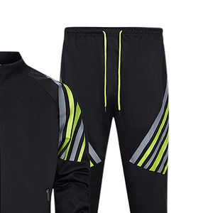 Chándal Deportivo Estampado de Invierno 2026, Grueso y Abrigado |   Conjunto Informal Unisex de Color Sólido |   Hecho a Medida |   Ropa Deportiva al por Mayor - Product Image 2