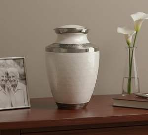 Urna Funeraria para Adultos de Calidad Antigua, 100% Hecha a Mano, Urna de Cremación de Metal Sólido para Cenizas Humanas, Jarra Conmemorativa - Product Image 2