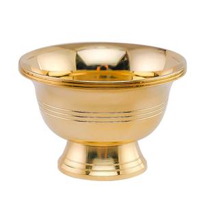 Petit bougeoir antique rond en laiton de luxe de forme personnalisée nouveau design pot de bougie vide en métal pour la décoration de la maison - Product Image 1