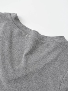 Camiseta de manga corta de moda para mujer, nueva almohadilla asimétrica para el hombro, sin tirantes decoración, diseño plisado, dulce verano - Product Image 5