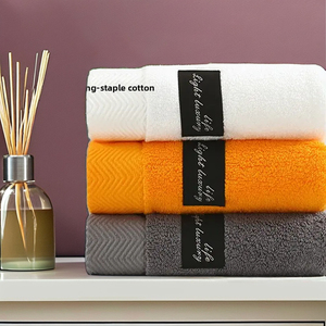 Asciugamano da Bagno in Puro Cotone, 32 Pezzi, Tinta Unita, Ecologico, Altamente Assorbente, Formato Grande, Tecnica di Tessitura a Cinque Stelle - Product Image 3