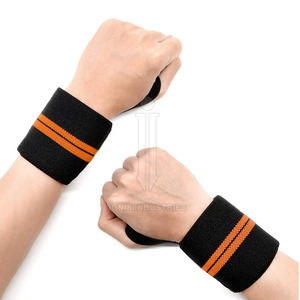 Las correas de levantamiento de pesas más cómodas Neopreno Gimnasio Levantamiento de pesas Muñequera Envoltura de venta completa - Product Image 1
