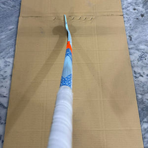 Bâtons de hockey professionnels au design dernier cri, longueur personnalisée, bâtons de hockey 2026, logo personnalisé, prix raisonnable - Product Image 4