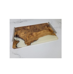 Bandeja de Madera de Acacia con Resina Epoxi para Servir Alimentos y Frutas, con Asa de Metal, para Uso en Sala de Estar, Bandeja de Comida Pulida para Hotel, Embalaje Personalizado - Product Image 6