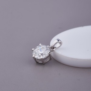 Pendentif solitaire en diamant de laboratoire rond certifié IGI, en or blanc/jaune/rose 14 carats, 6 griffes, bijou classique pour femme - Product Image 3