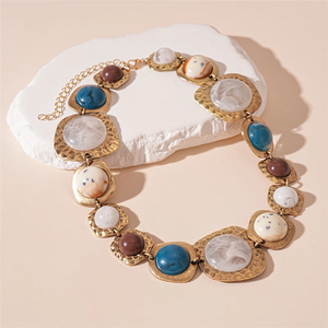 قلادة عصرية بتصميم قلب ضخم للنساء، مجوهرات خرزية أنيقة، إكسسوارات أزياء بانك وغوثية للشارع - Product Image 3