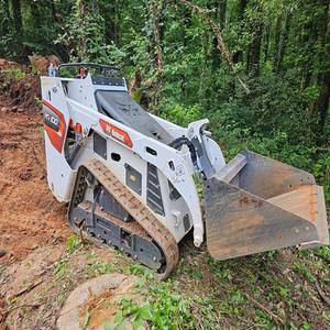 Meilleure offre pour une mini chargeuse compacte Bobcat MT100 d'occasion en stock, prête à être expédiée, livraison rapide disponible à la vente - Product Image 3