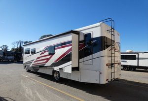 1F66F5DNXR0A01958 Nouveau camping-car de luxe classe A 2025 avec moteur à essence et intérieur spacieux à extension coulissante - Product Image 5