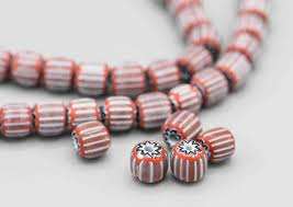 Mélange de perles de verre et de lampwork en cristal rayé Chevron rouge et blanc pour la conception de bijoux - Product Image 4