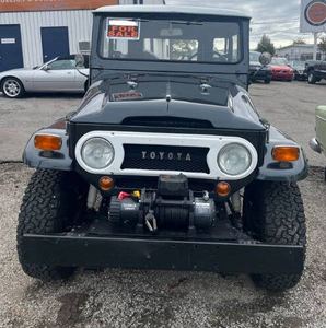 PRÊT À EXPÉDIER 1969 T0Y0TA LAND CRUlSER - Product Image 1
