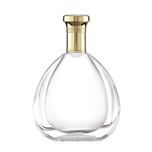 Bouteille de spiritueux en verre brillant de haute qualité en forme de drap d'eau plat de 750ml pour vodka tequila whisky - Product Image 1