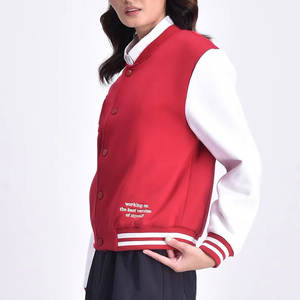 Vestes universitaires en laine de baseball Letterman brodées avec logo personnalisé pour femmes veste universitaire personnalisée, durable et élégante pour femmes - Product Image 3