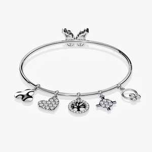 Conjunto de pulsera y brazalete de diamantes de diseñador para mujer Encanto abierto de corazón de moda con cerradura de llave Marcas famosas - Product Image 3