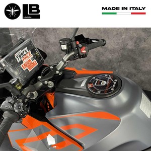 Adesivo 3D Personalizzato per Tappo Carburante KTM 1290 SuperDuke GT - Design Logo - Product Image 3