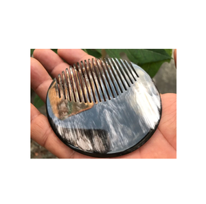 Peigne à cheveux en corne sculptée de buffle naturel Couleur aléatoire Massage barbe Design multi-usages pcs vente chaude - Product Image 2