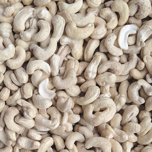 Anacardos de alta calidad al por mayor W180 W240 W320, anacardos W210 tostados al vapor, Santiago de Vietnam exportados a la UE, Oriente Medio - Product Image 1