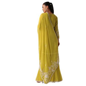 Jaune Chanderi Soie Kurta Sharara Ensemble Vibrant Indian Wedding Party Wear Womens Outfit pour les célébrations festives - Product Image 3