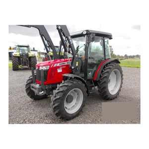 Tractor Massey Ferguson, una máquina potente y confiable para el trabajo agrícola diario. - Product Image 1