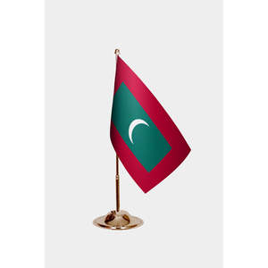 Drapeaux de table des Maldives imprimés numériquement avec mât en aluminium - Product Image 2
