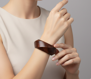 Handmade Wooden <b>Bangle</b> <b>Bracelet</b> Polished Natural Wood Twist Design Classic Eco-Friendly Fashion Jewelry Party Unisex Wholesale - Product Image 1