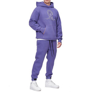 Ensemble sweat-shirt et pantalon de jogging en coton écologique avec patch brodé personnalisé - Product Image 3