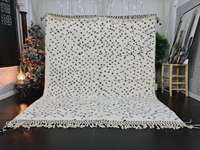 Bestseller Modernes Design Polka Dot Schaf Wollte ppich Schwarz-Weiß Berber Marok kanis cher Teppich Hand gefertigter Teppich zum Fabrik preis