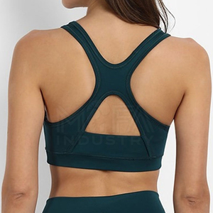 Sujetador deportivo de malla transpirable Sujetador deportivo de secado rápido, ligero y de apoyo para mujer en Pakistán - Product Image 3