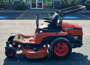 Tondeuse à gazon professionnelle Kubota ZD1011, robuste, faible entretien, transmission par arbre, bon prix. - Product Image 4