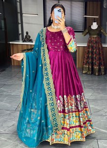 Vestido Anarkali de trabajo con estampado de seda Dola suave de diseñador por FabZone - Product Image 5