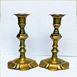 Luxury Handmade Aluminum Candle Holder with Classic Look for Festive Event <b>Decoration</b> and Elegant Living Room <b>Table</b> Styling - Product Image 6